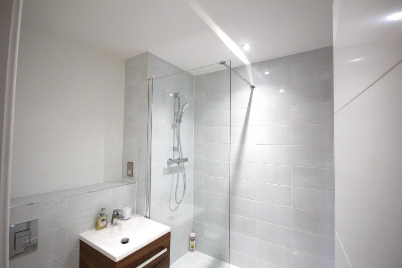 Modern 2 Bed Apartment With Central Location Birmingham Extérieur photo